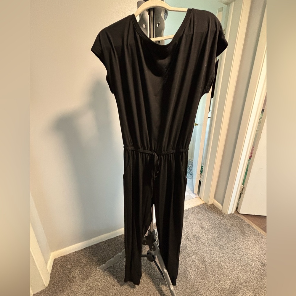 Black size small romper